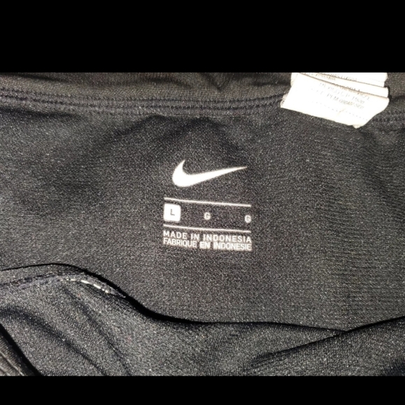 NIKE Womens CAMO SWIM board shorts/Running/ Athletics. Size LARGE - Picture 2 of 4